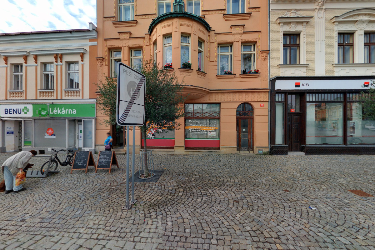 Zvičinské uzeniny a lahůdky