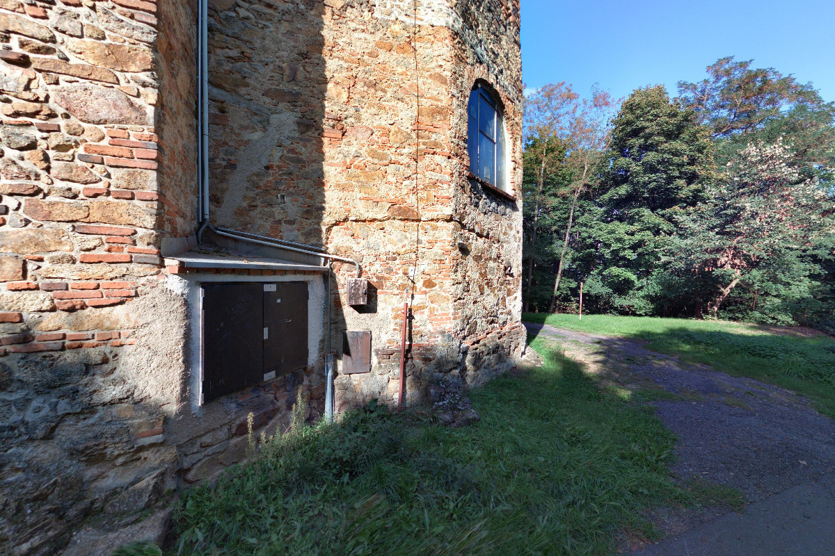 Občerstvení na Hůrce foto 1