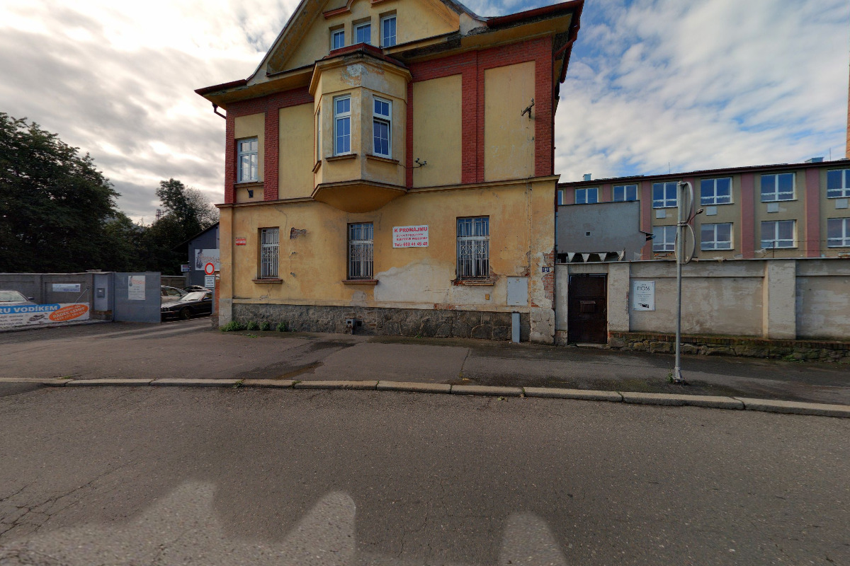 Čistírna peří Mareš