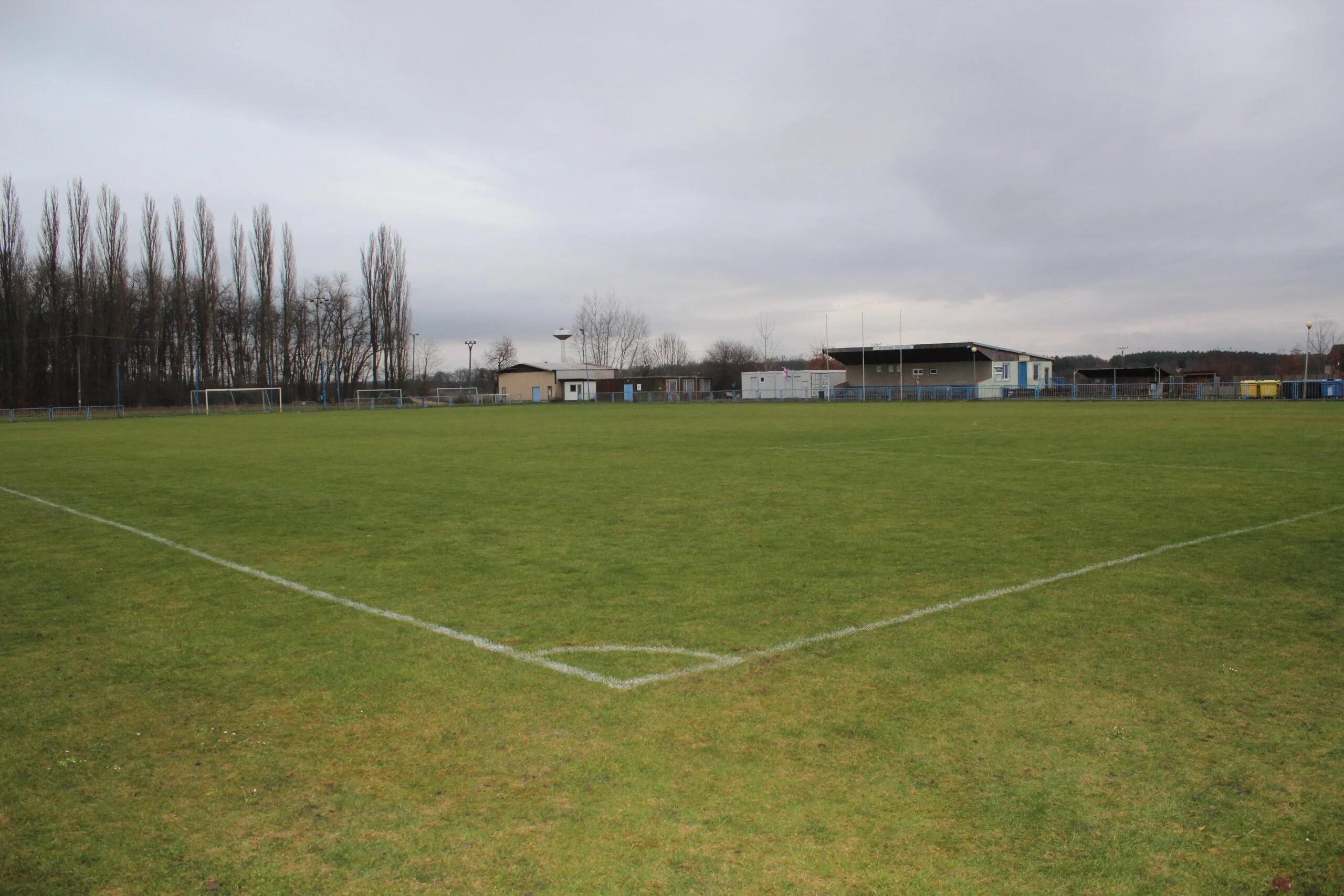 FK Viktorie Velký Osek foto 4