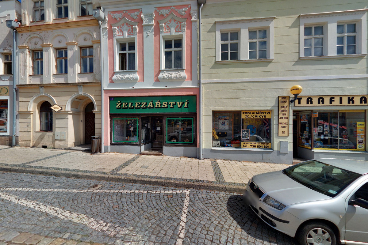 Železářství Mírové náměstí 121 foto 2