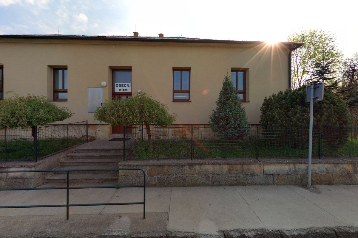 Místní lidová knihovna Lukavec