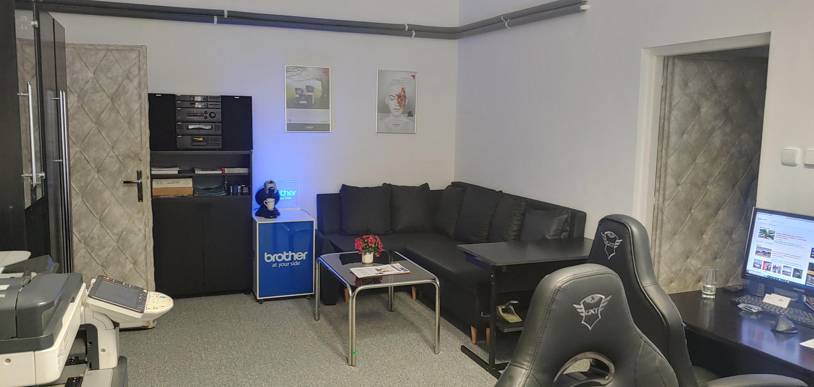 OFFICE SERVICE foto 3
