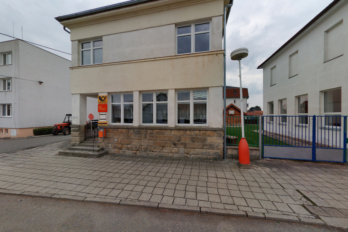 Pošta Milovice u Hořic