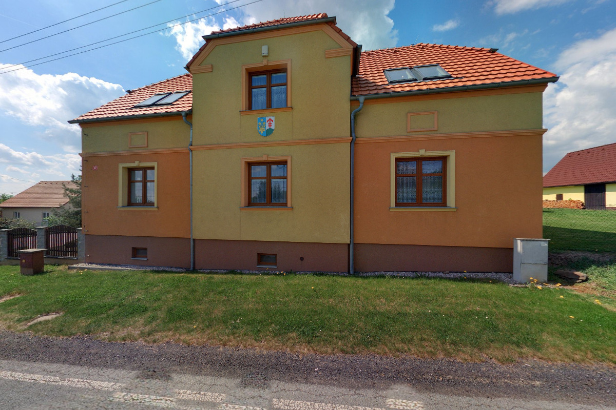 Místní knihovna Záchlumí foto 2