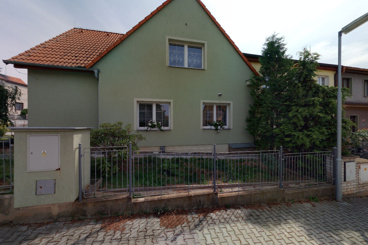 ADVICE BROKER, s.r.o.