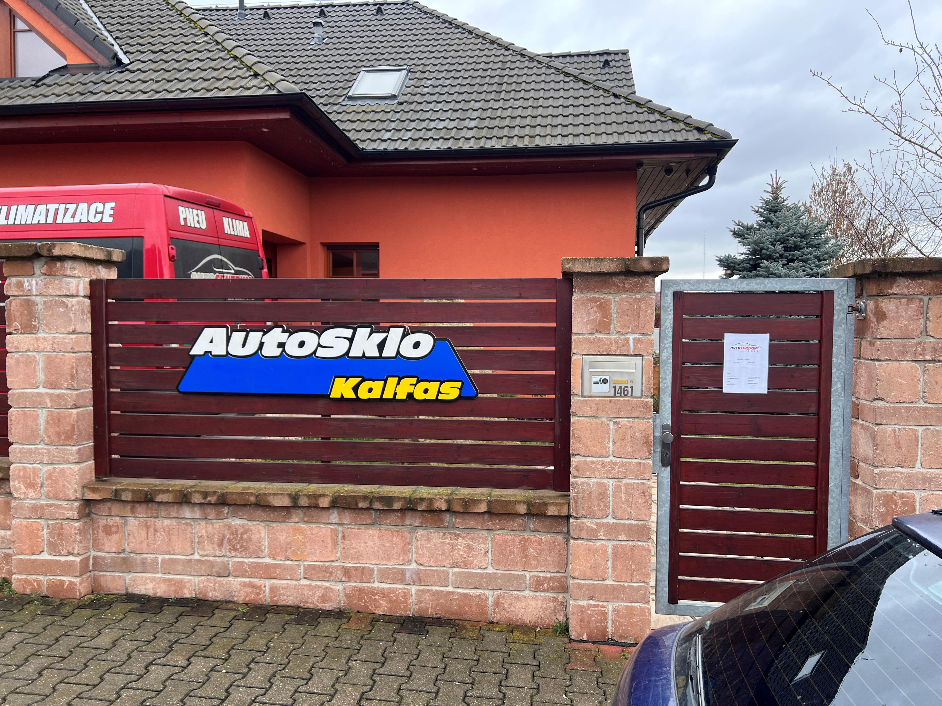 Autosklo a pneuservis Kalfa foto 4