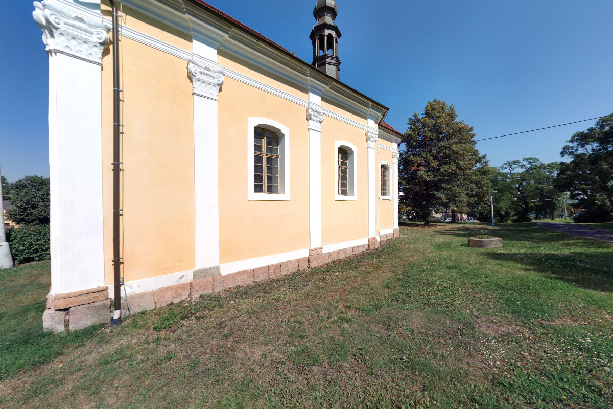 Římskokatolická farnost Široké Třebčice