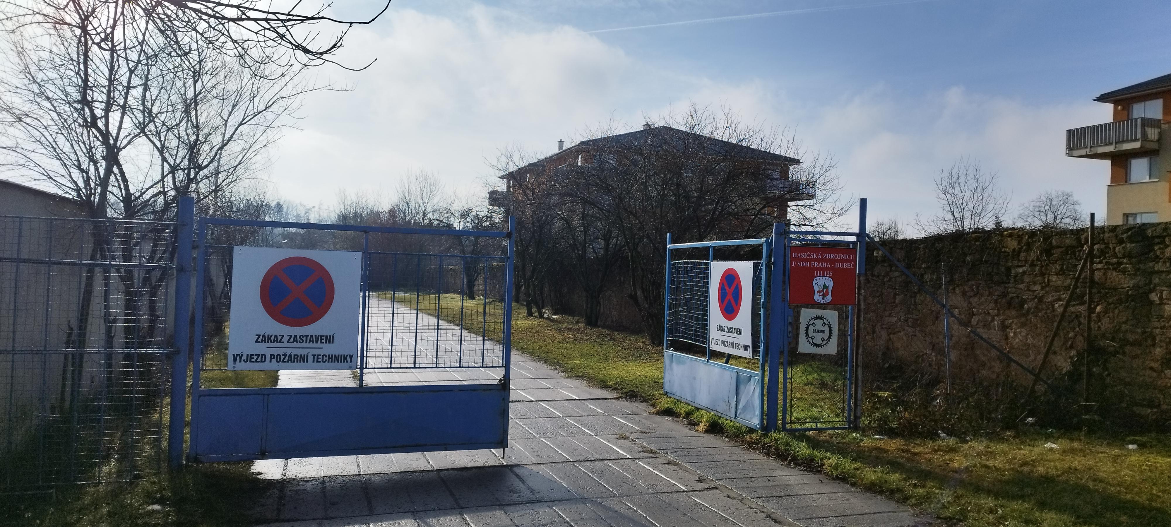 Hasiči Praha - Dubeč foto 2