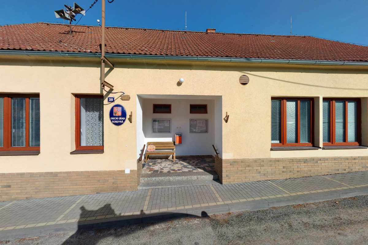 Borovná - obecní úřad foto 3