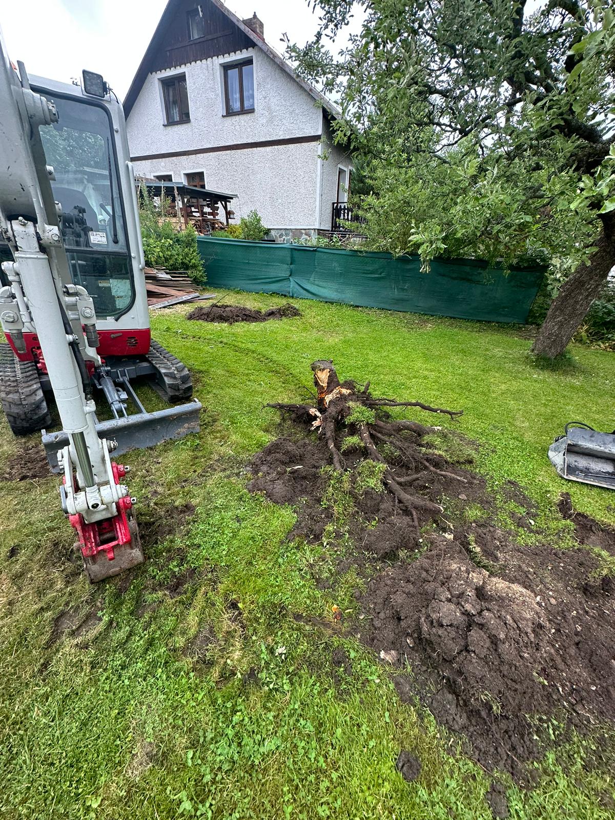 Realizace a údržba zahrad - Zelená péče foto 3