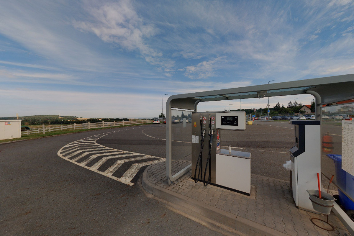 APB - Plzeň - plnicí stanice CNG foto 2