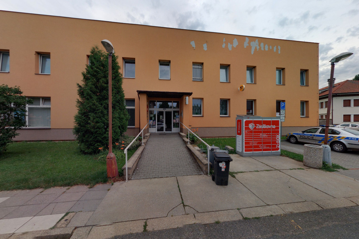 Policie ČR - Obvodní oddělení Lužec nad Vltavou foto 2