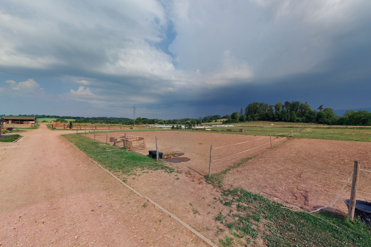 Jezdecký areál ALBA Galant s.r.o. foto 2