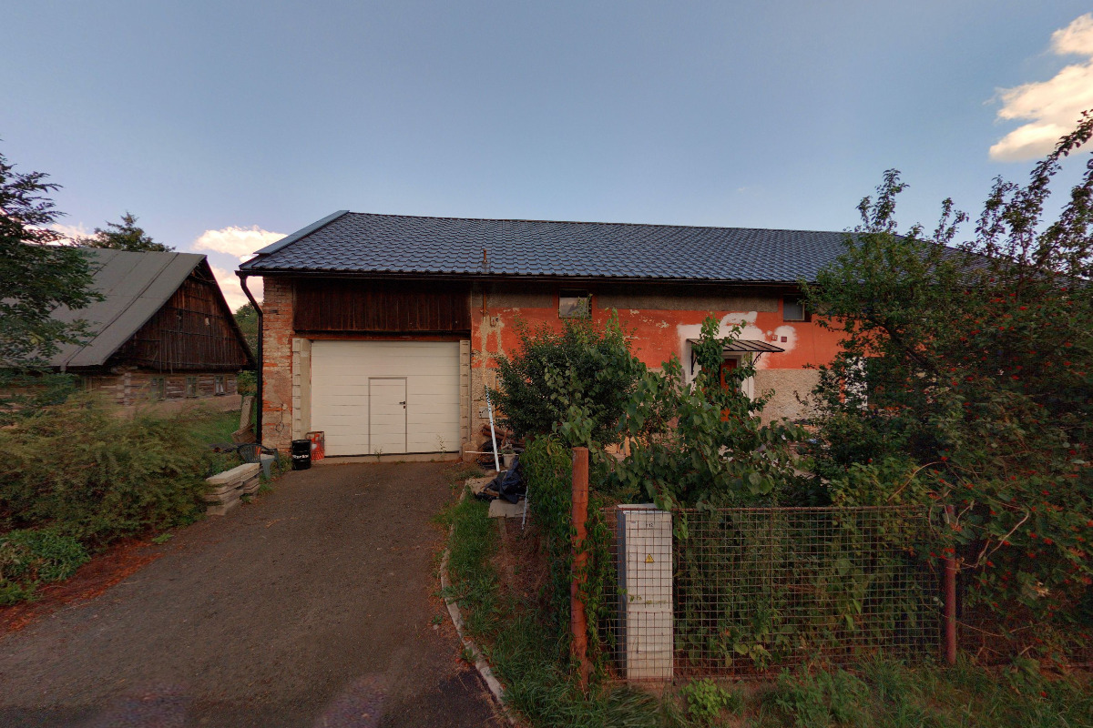 Zdeněk Brož - pneuservis