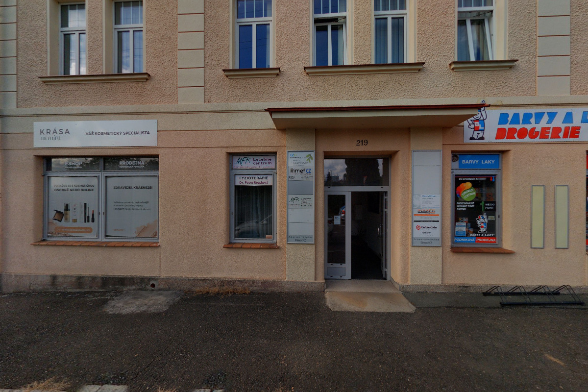 BARVY A LAKY DROGERIE foto 5