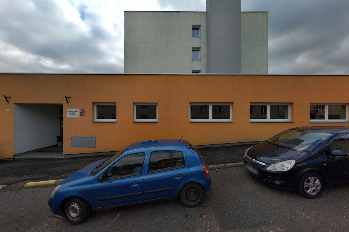 Střední škola, Lomnice nad Popelkou - domov mládeže foto 2