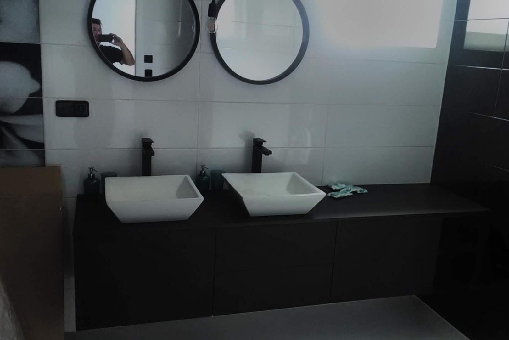 Václav JANULÍK / TOPENÍ & VODA & PLYN foto 1