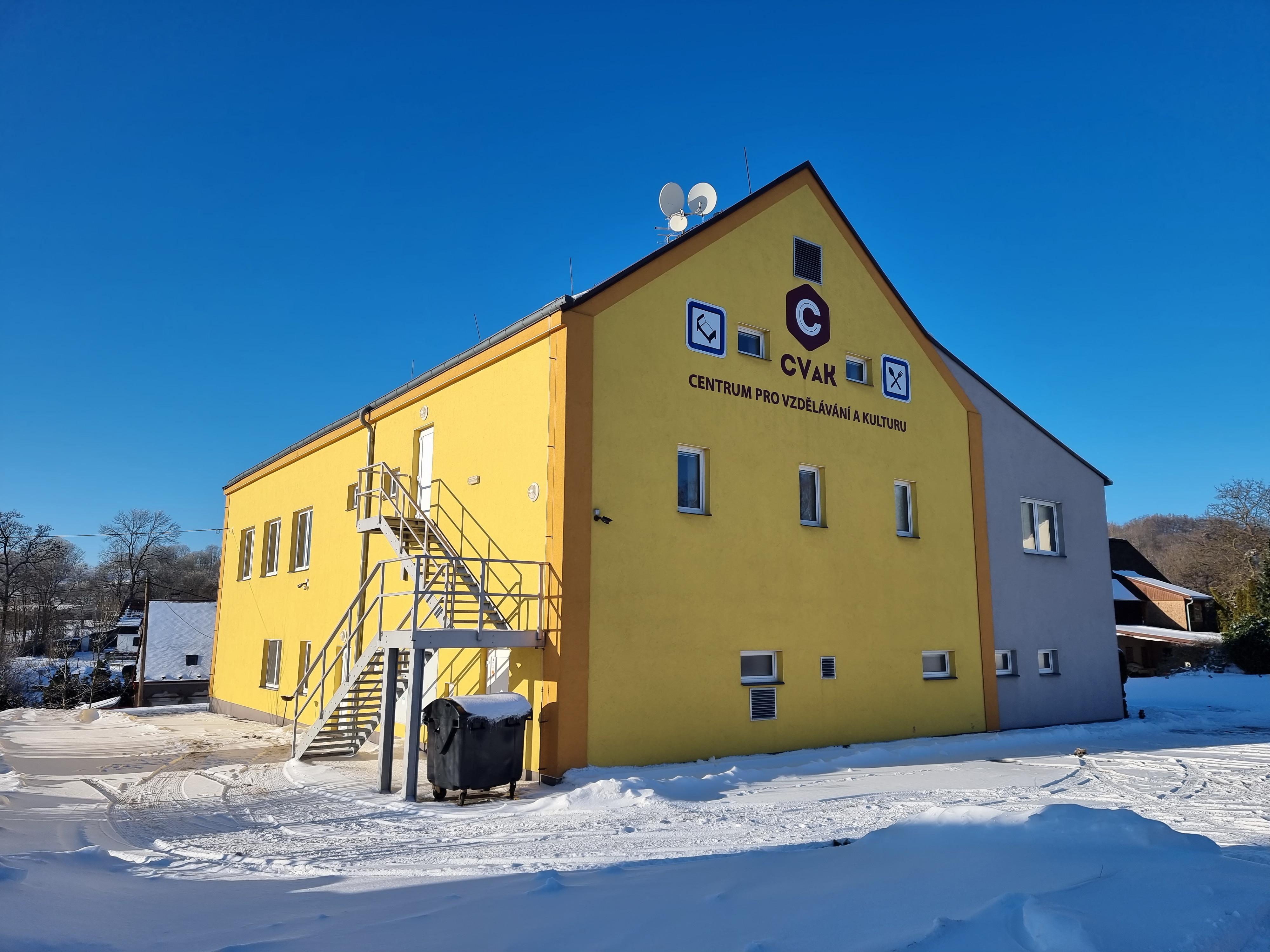 Klub centra pro vzdělávání a kulturu foto 5