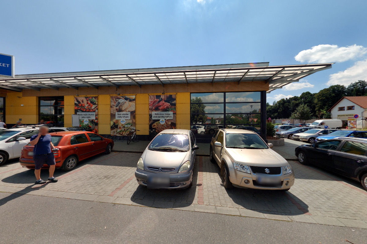 Bankomat České spořitelny foto 1