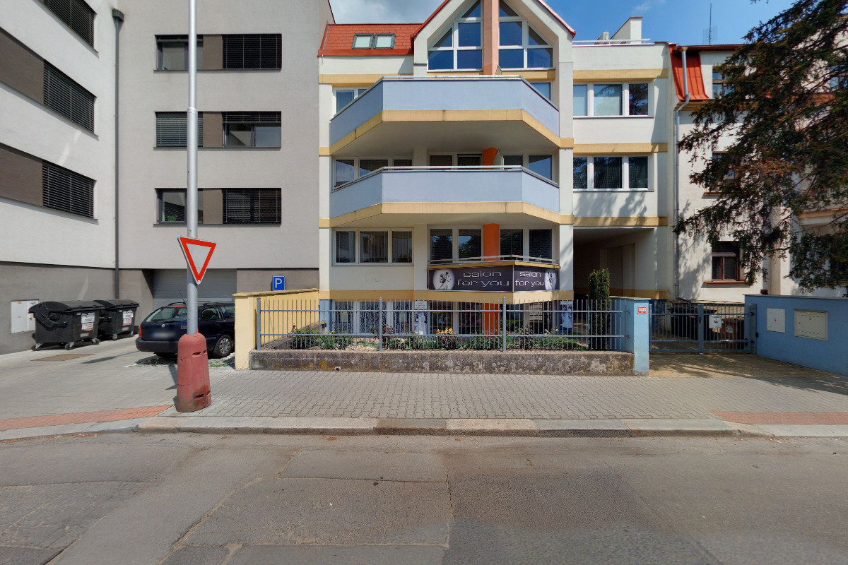 Martins' Massage Therapy - masážní služby foto 5