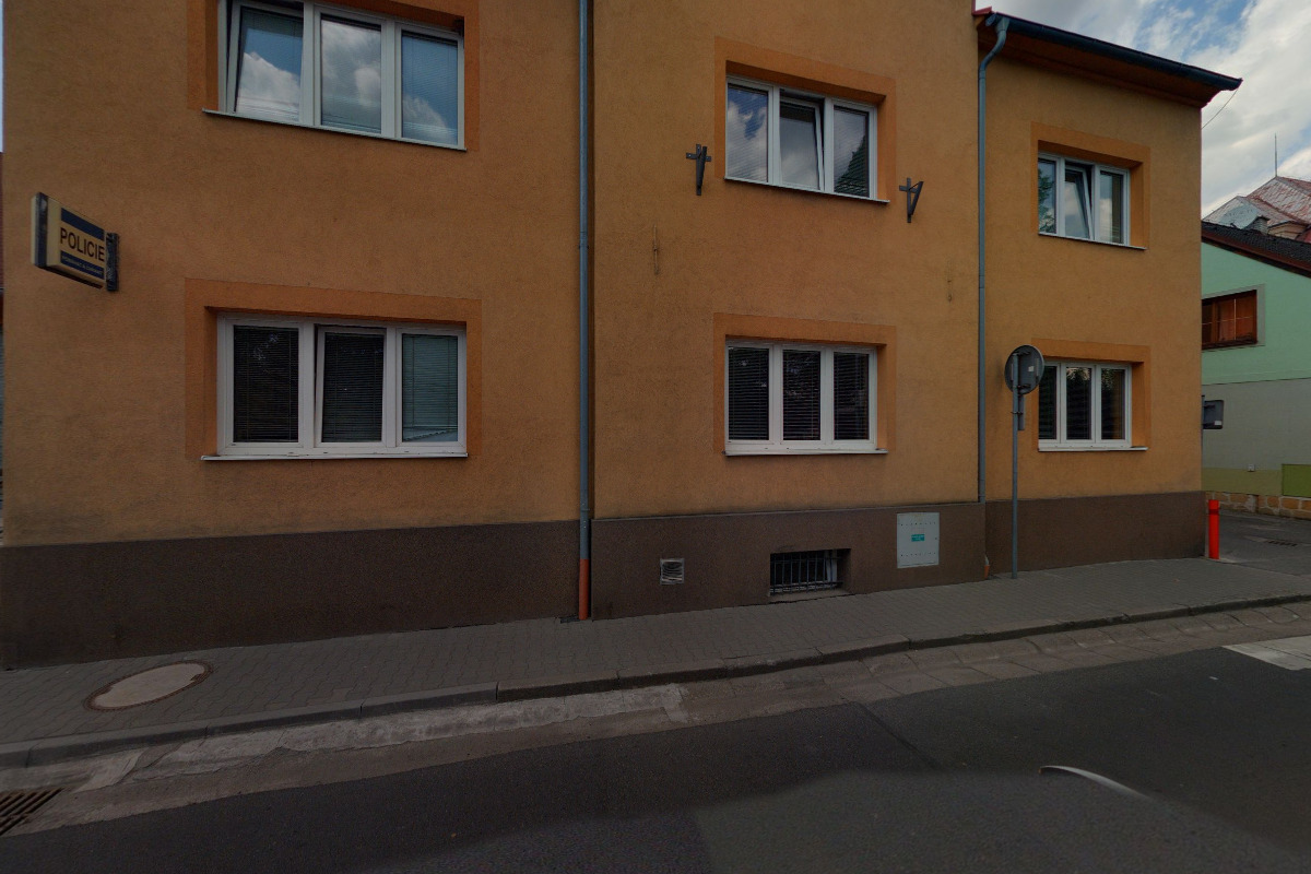 Policie ČR - Obvodní oddělení Doksy foto 3