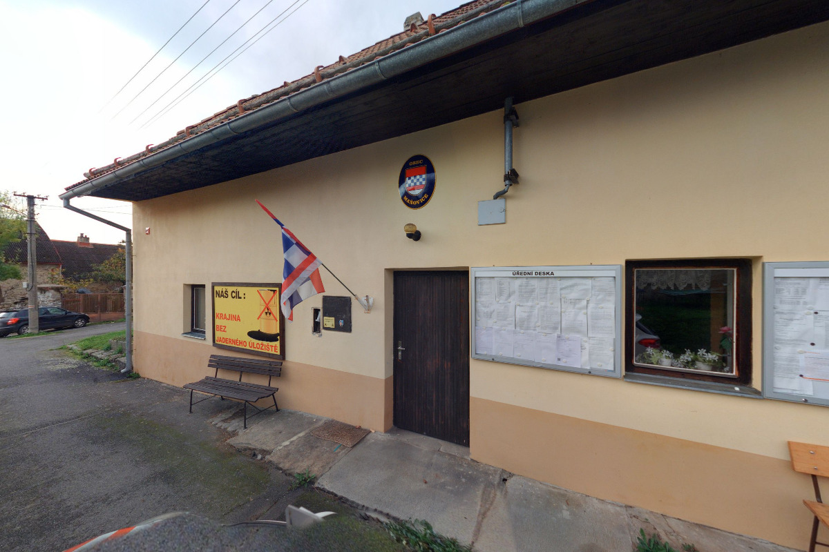 Maňovice - obecní úřad foto 3