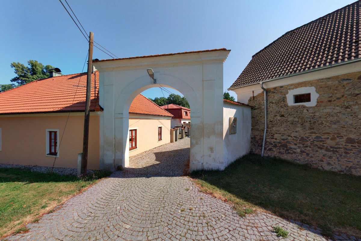 Domov Zvíkovecká kytička