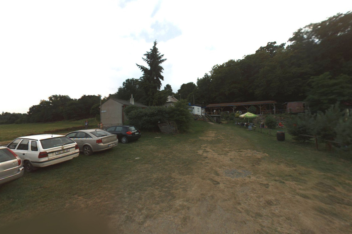 Kemp U Přívozu Nadryby