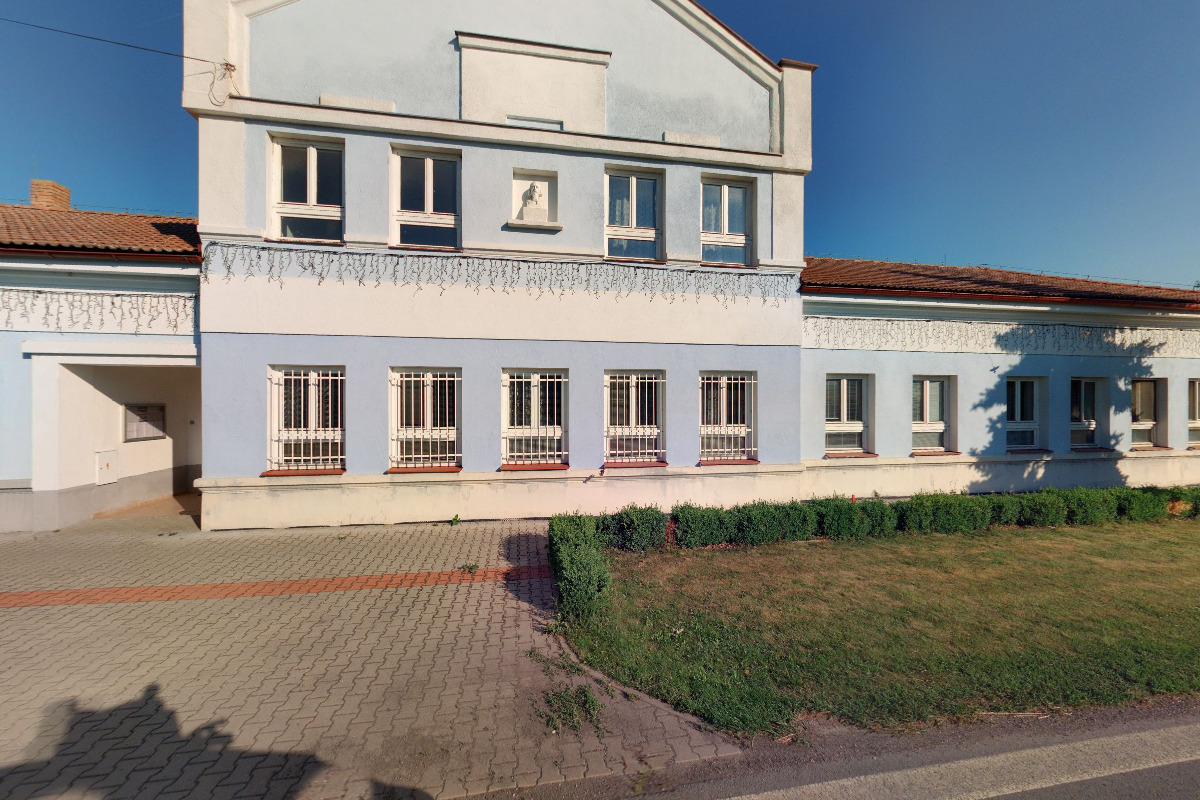 Obecní knihovna Okřínek