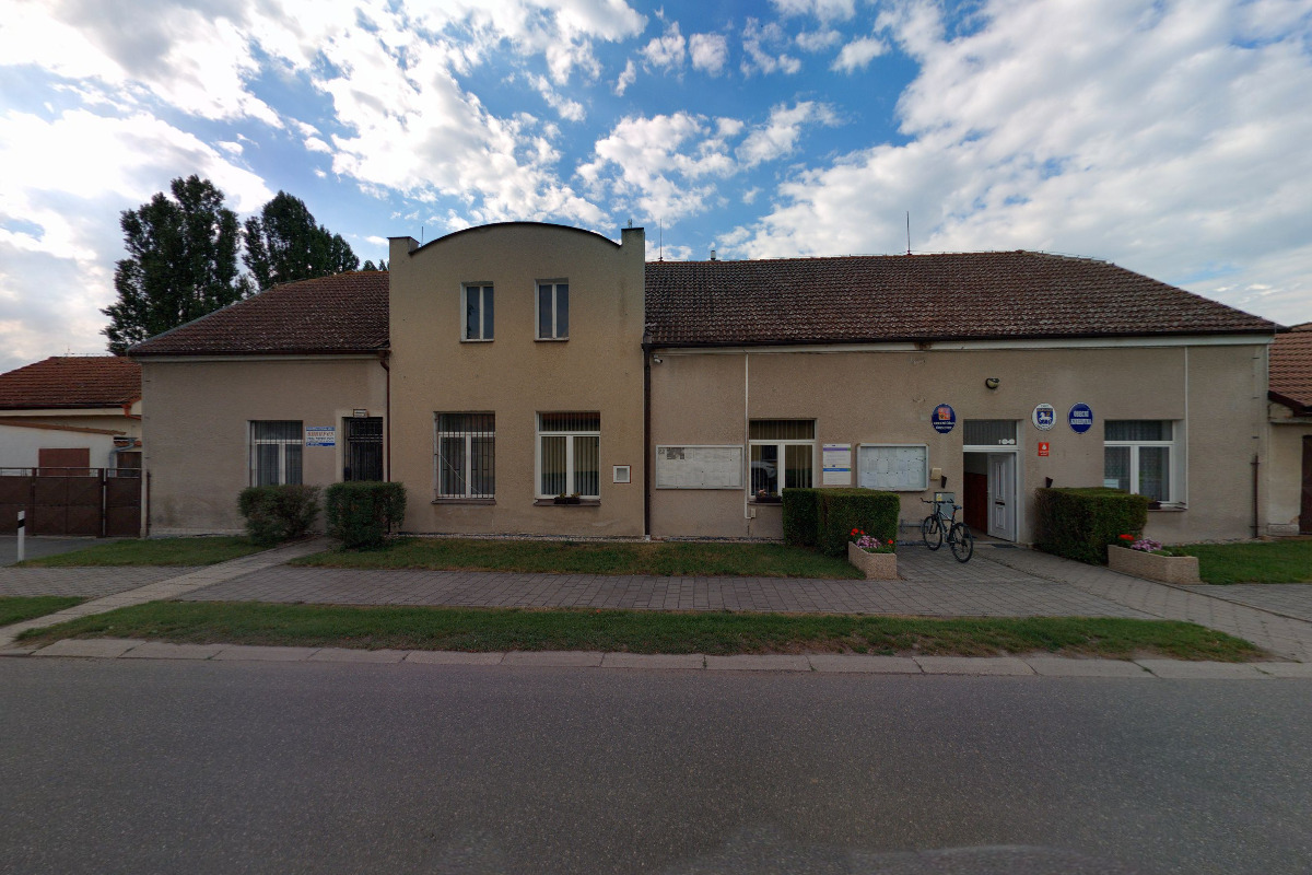 Úmyslovice - obecní úřad