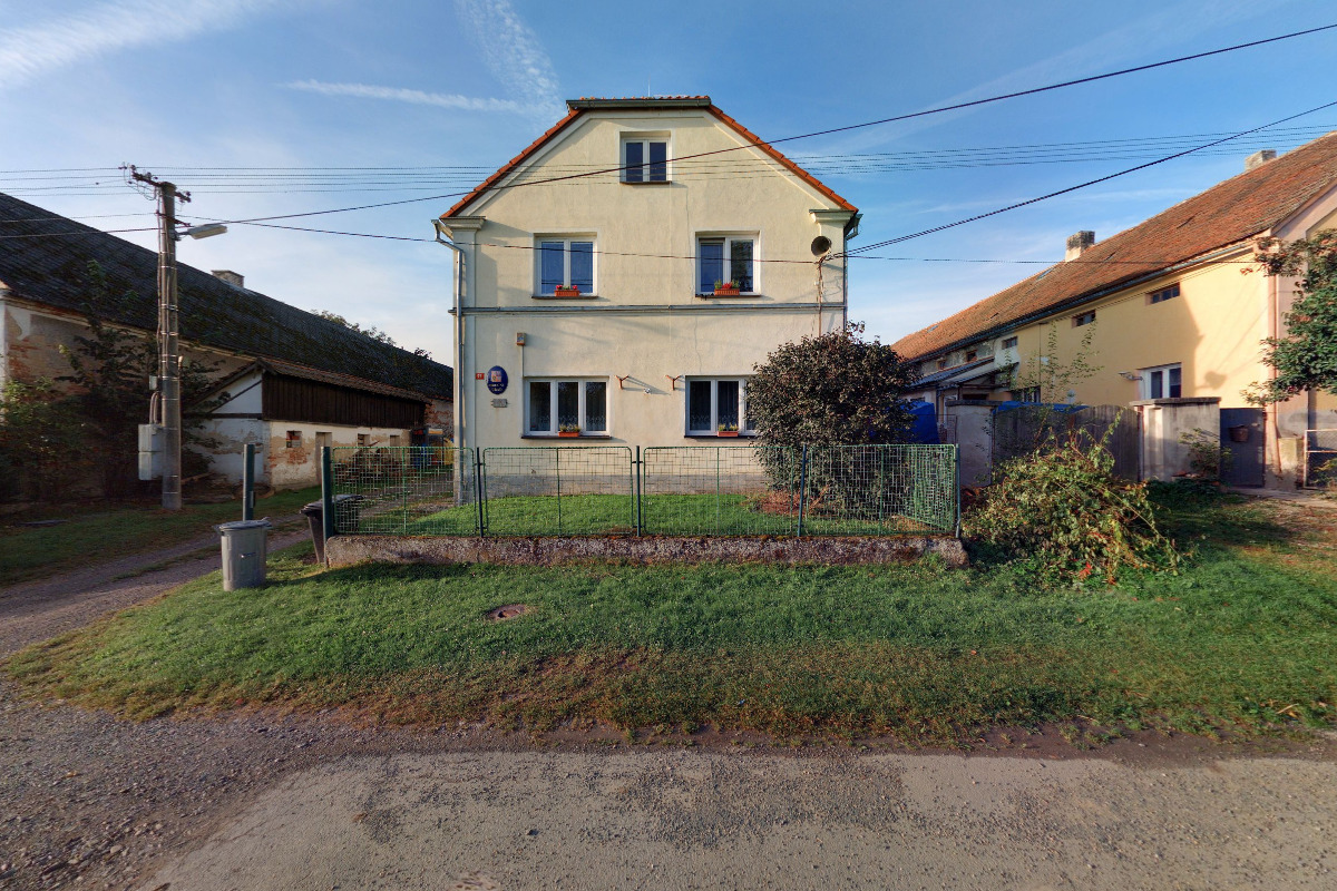 Místní knihovna ve Vlkanově