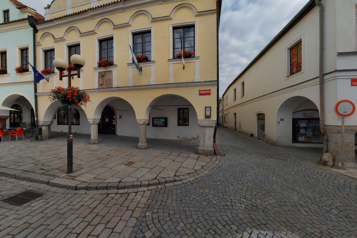 MÚ Pelhřimov - Odbor hospodářský foto 2