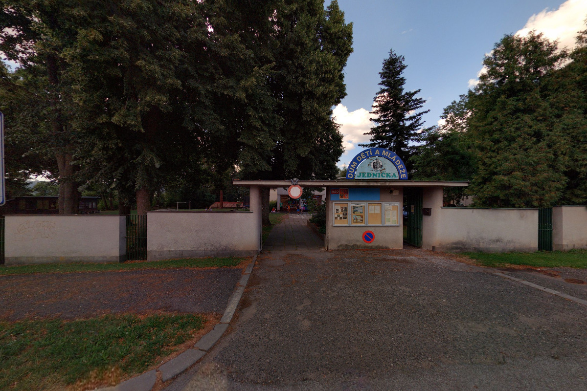 Dům dětí a mládeže JEDNIČKA, Dvůr Králové nad Labem