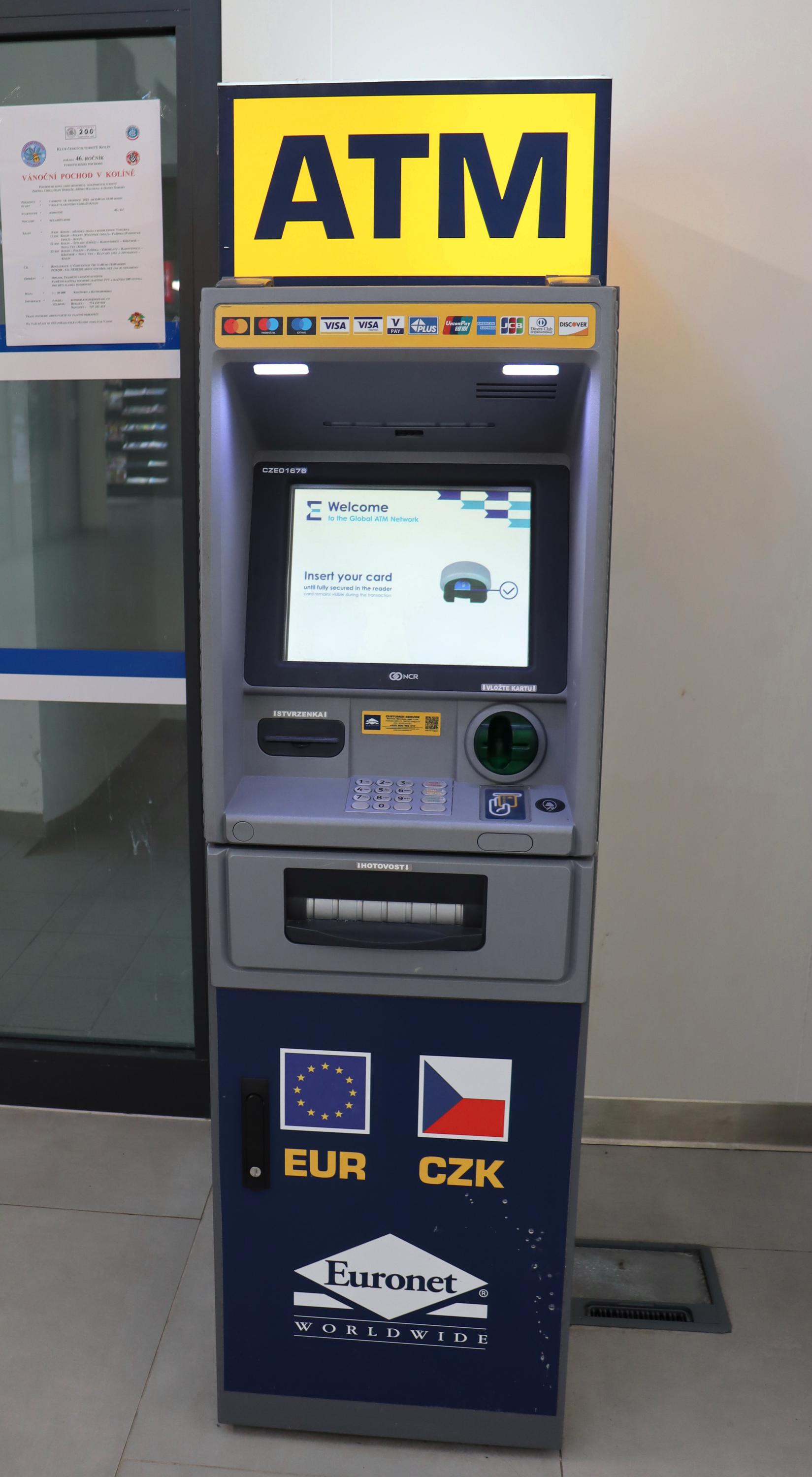 Bankomat České spořitelny foto 4