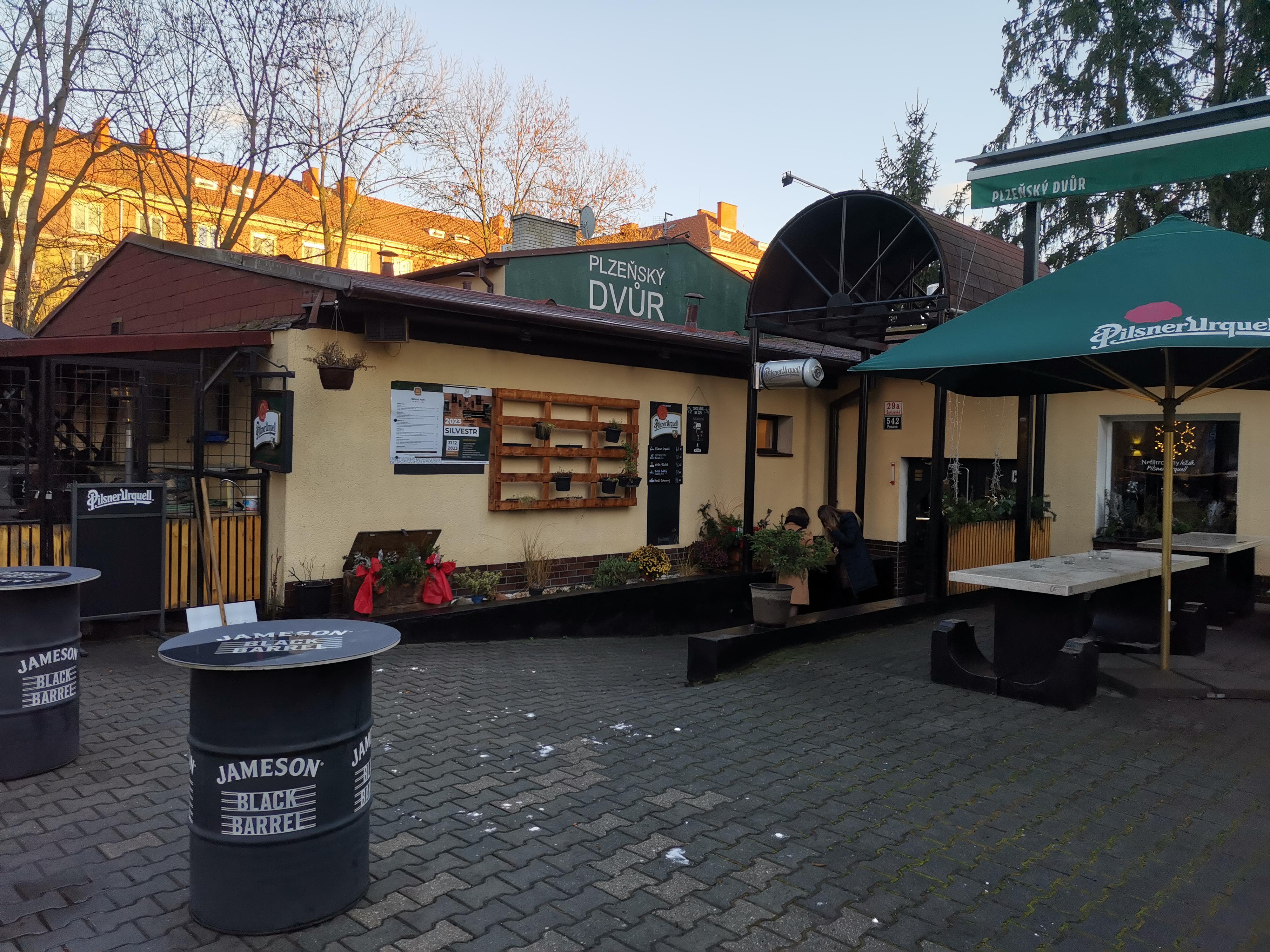 Restaurace Plzeňský dvůr foto 3