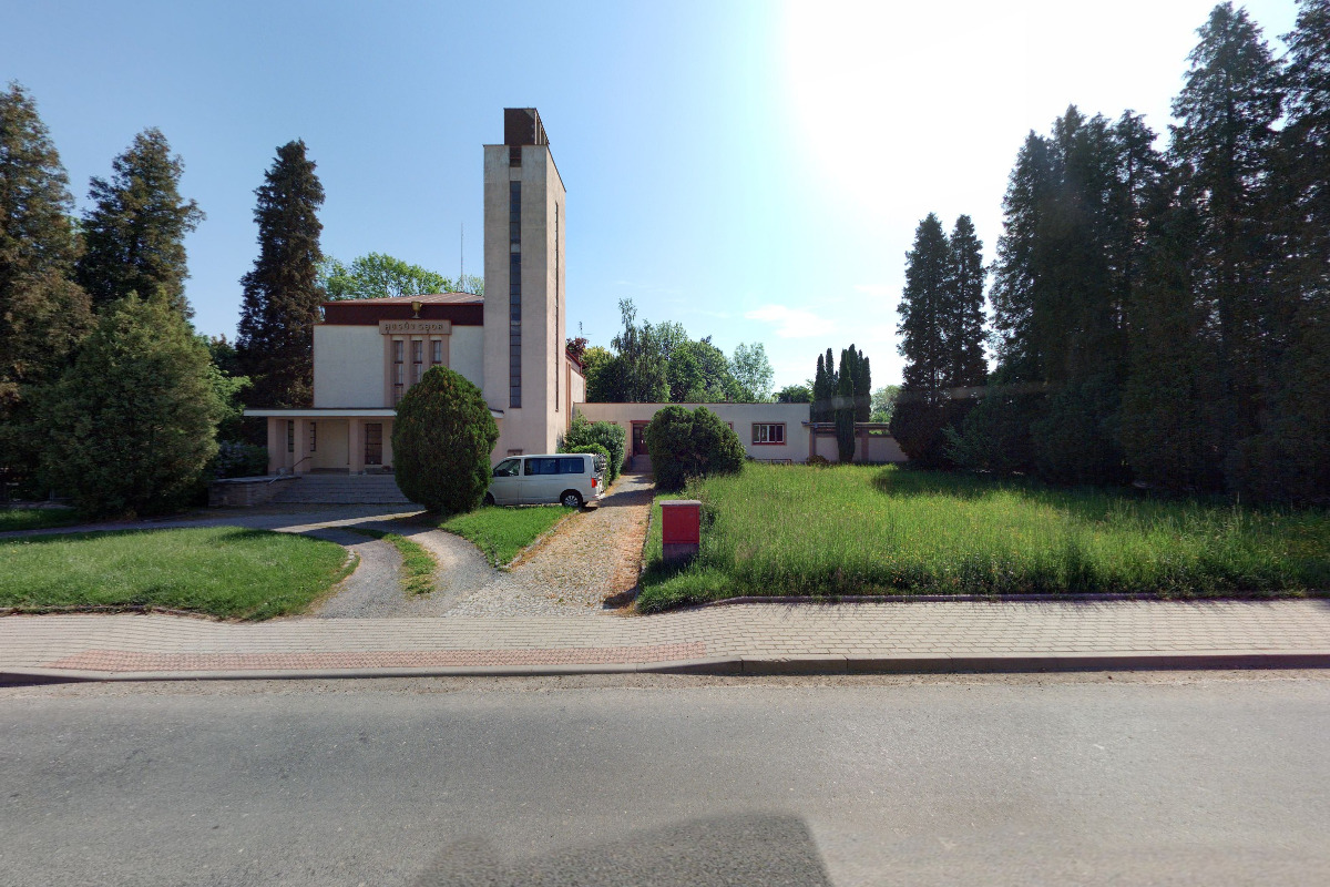 Náboženská obec Církve československé husitské v Dobrušce foto 2