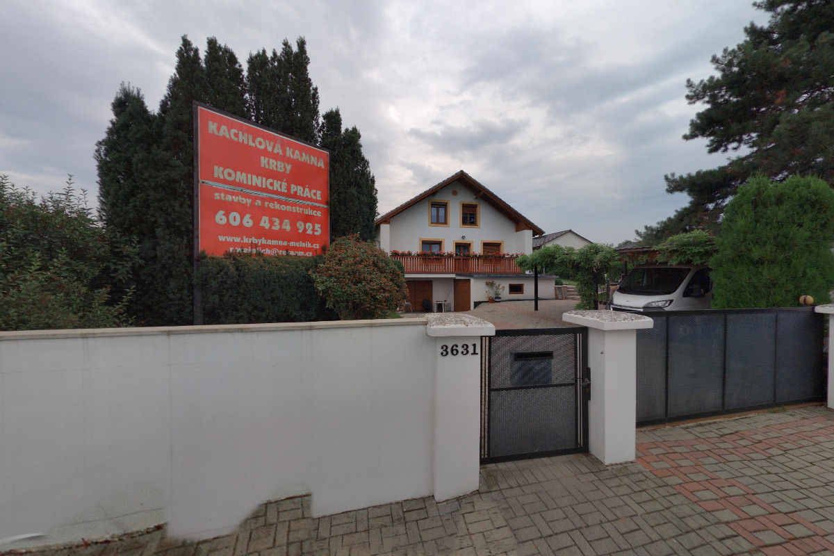 Roman Weinlich - Kachlová kamna a krby