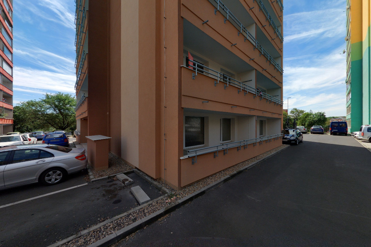 Jiřina Zouzalíková... Klauda-strojové vyšívání