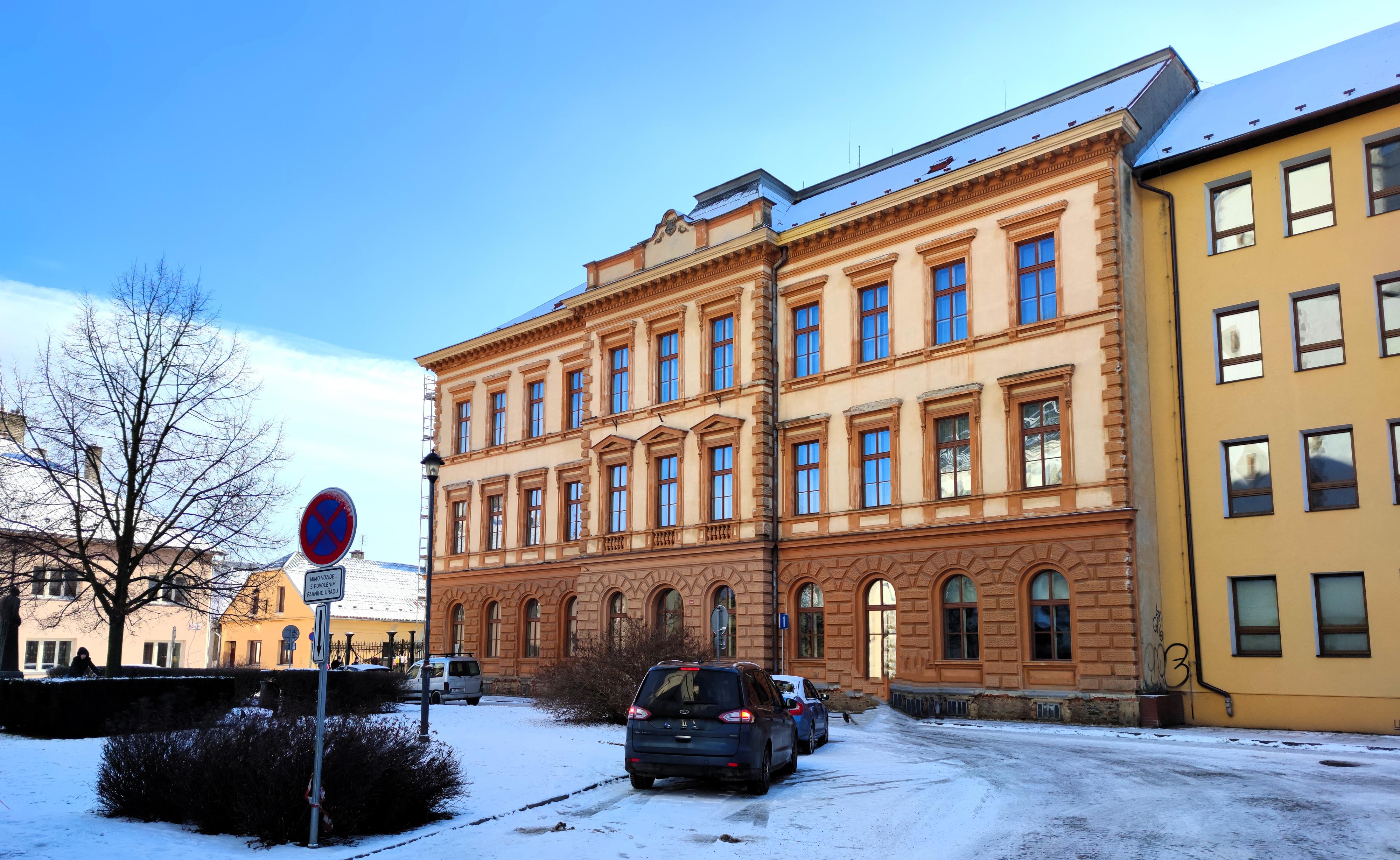 Střední průmyslová škola a Střední odborné učiliště Uničov foto 3