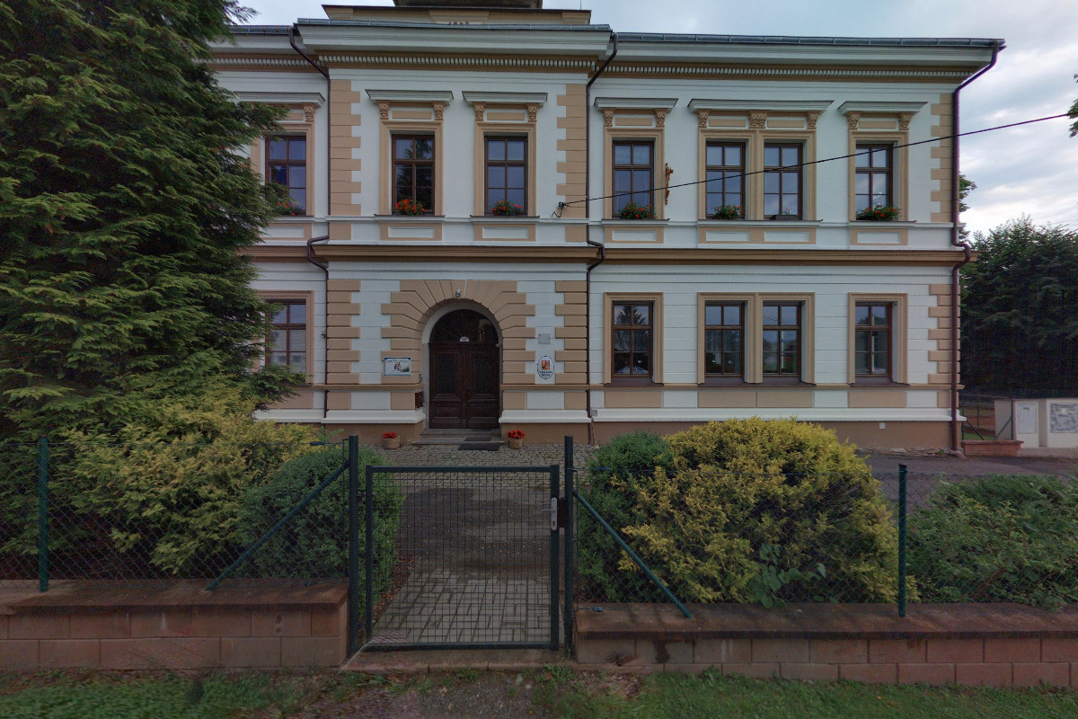 ZŠ a MŠ Bílý Kostel nad Nisou foto 2