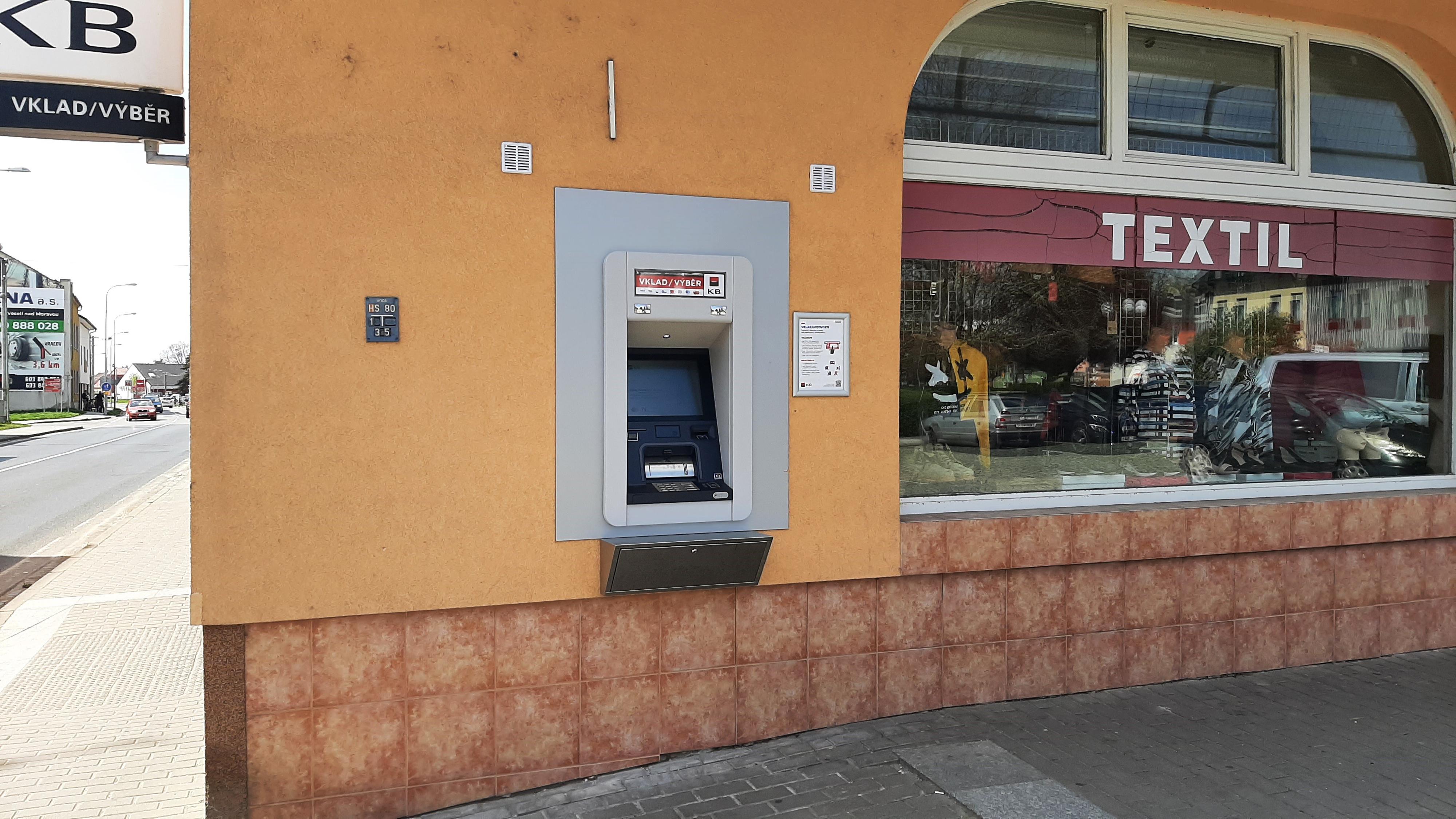 Bankomat Komerční banky foto 2