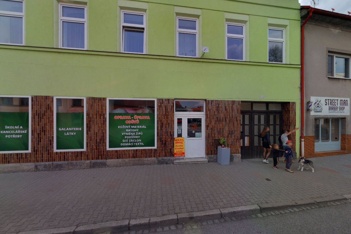 Opravy a úpravy oděvů - Nhu Nguyen Nang