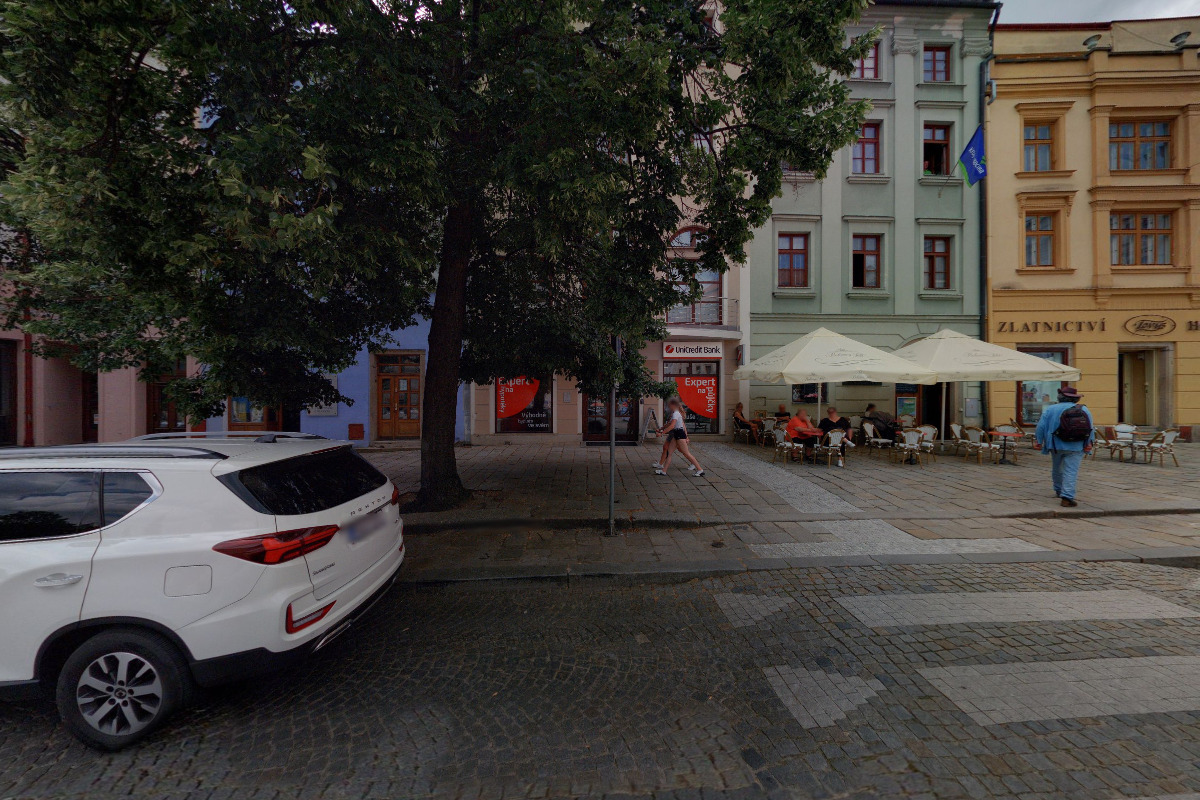 UniCredit Bank Czech Republic and Slovakia, a.s. foto 3