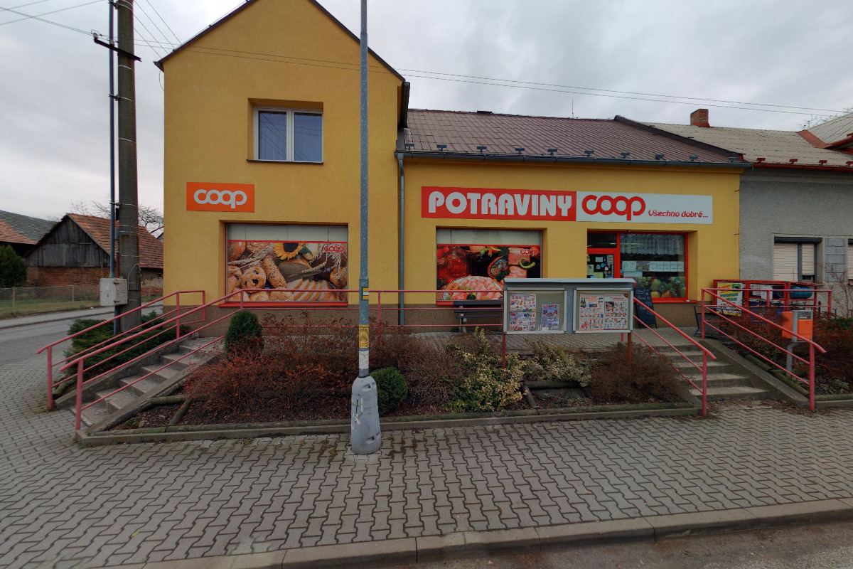 Jednota, spotřební družstvo Nová Paka - COOP foto 2