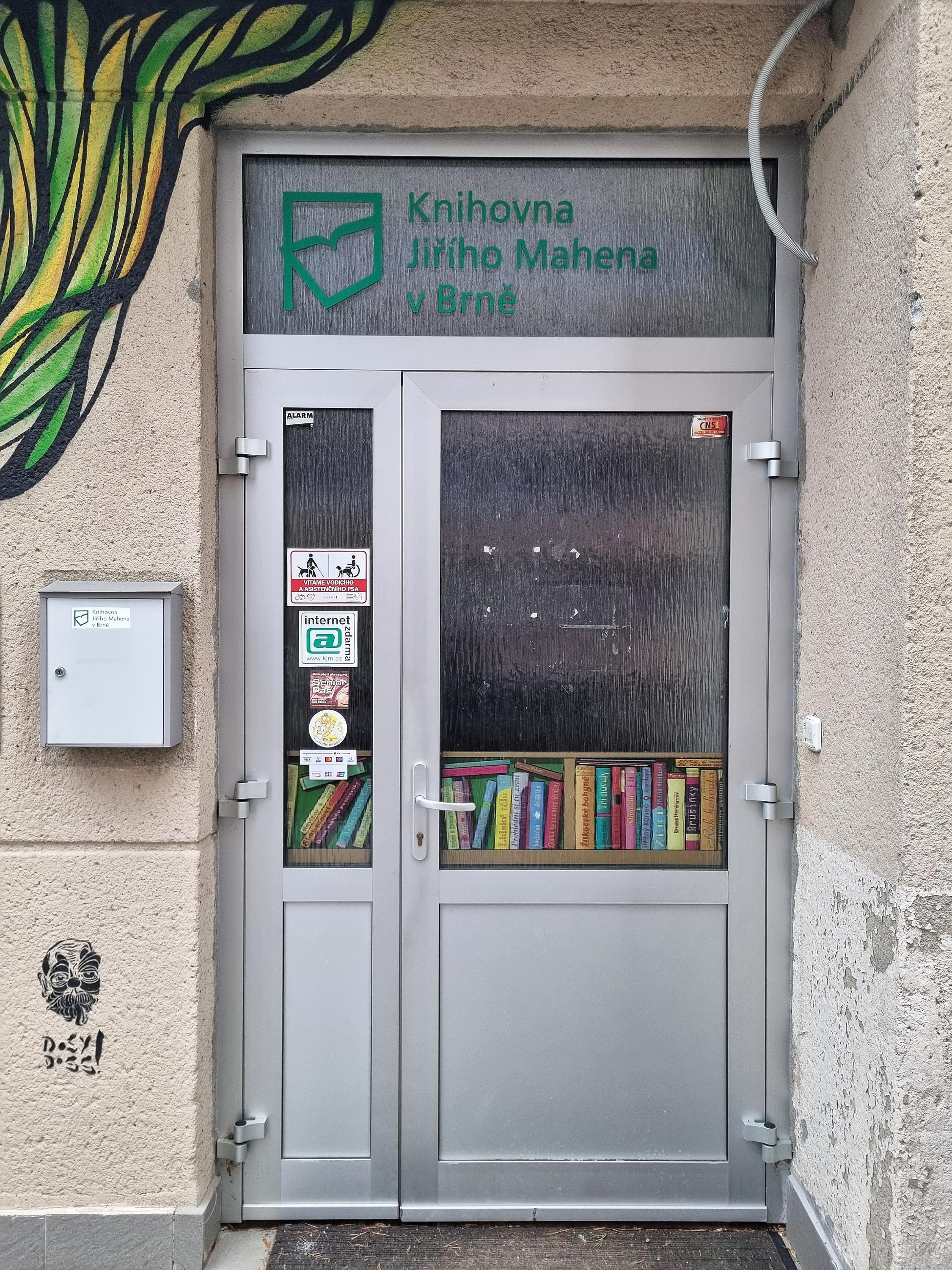Knihovna Jiřího Mahena v Brně foto 3