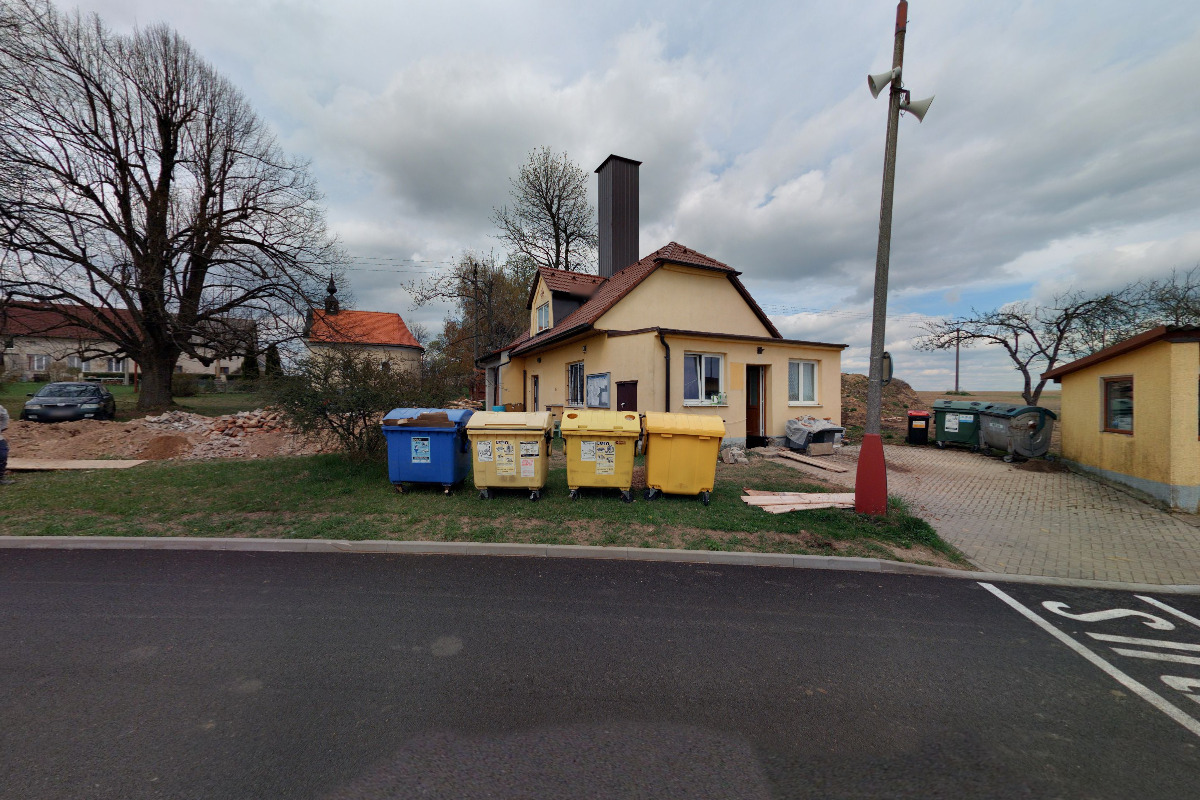 Zdeňkov - obecní úřad foto 2