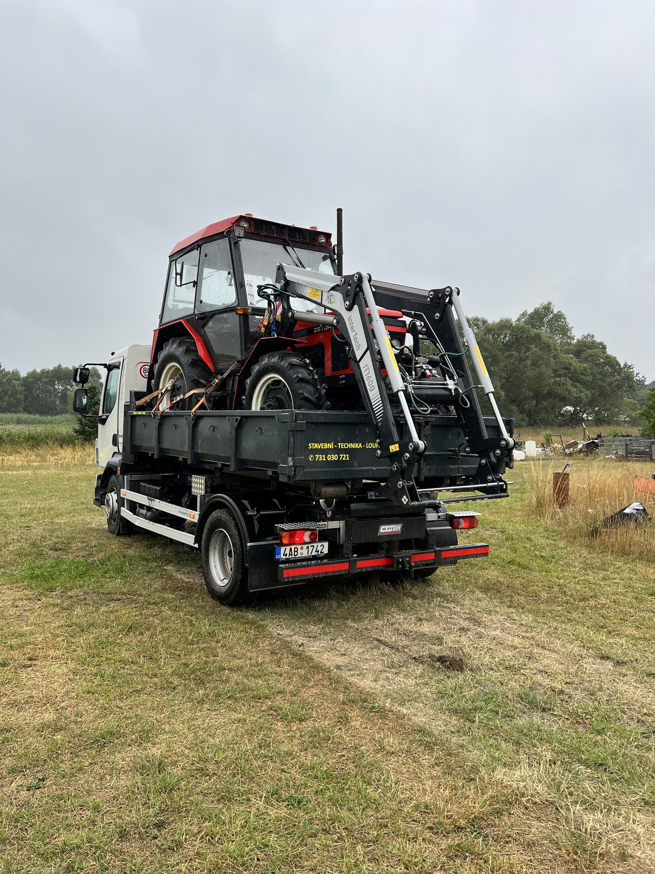 Stavební-Technika-Loufek foto 2