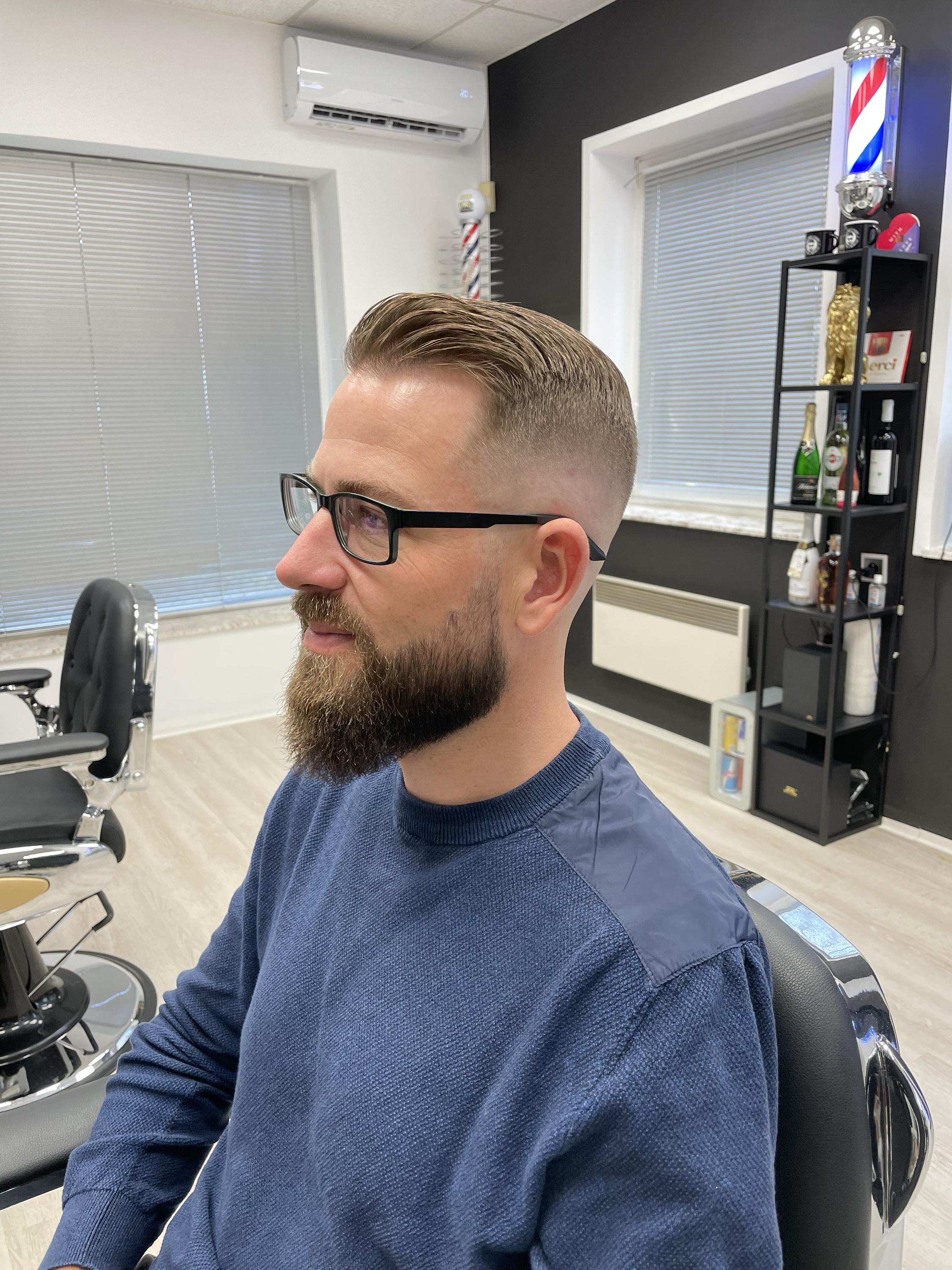 Mystery Barber`s foto 3