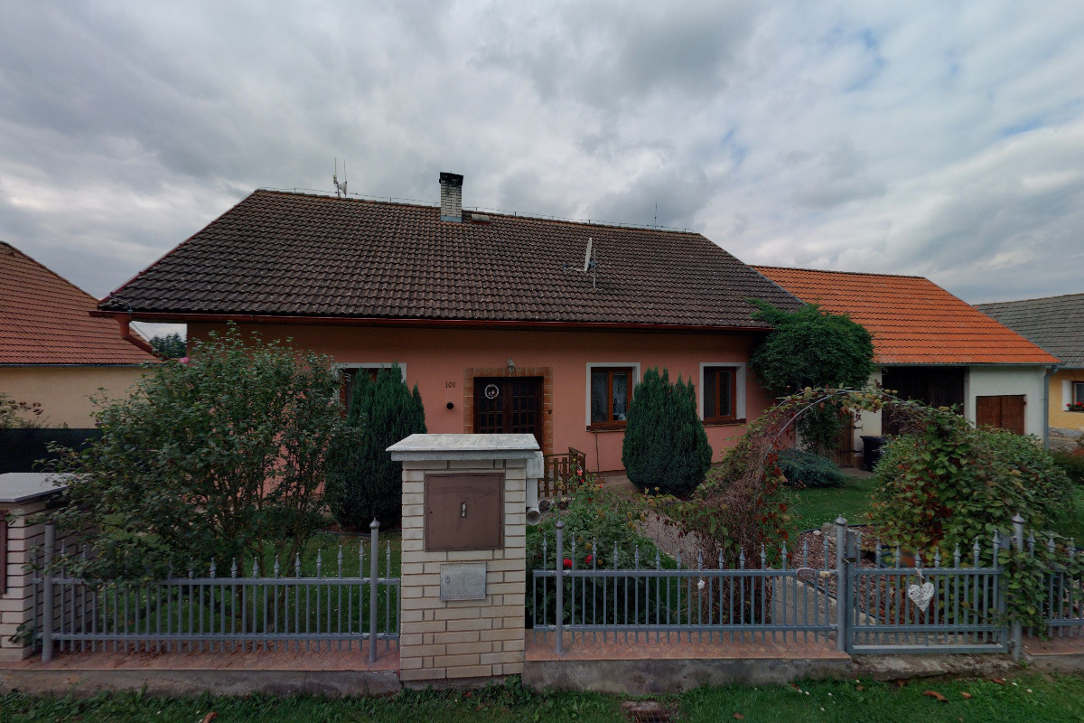 Rizikové kácení stromů Jílek foto 3